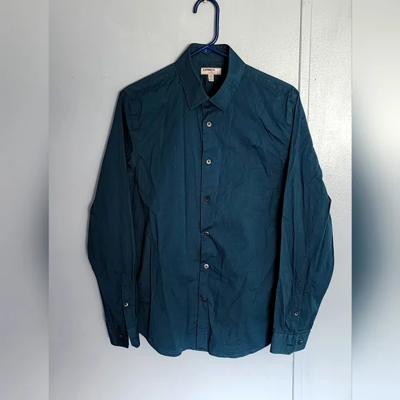 green emerald velvet dress EXPRESS Men's 1MX Stretch Dress Shirt  Slim Fit Performance Cotton Long  Sleeve Button-Up with Easy-Care, Wrinkle-Resistant Fabric Black at Amazon  Men's Clothing store